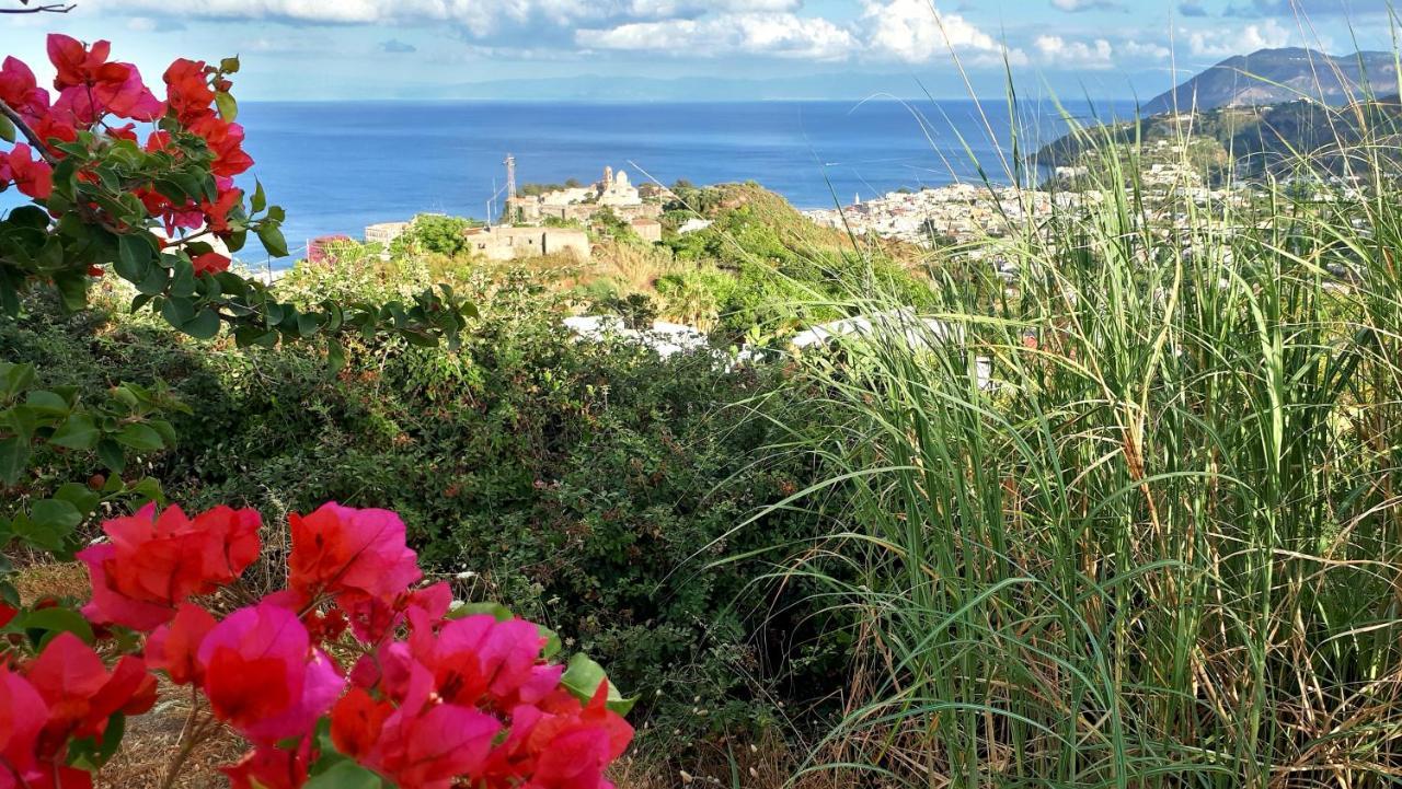 Bed and Breakfast Casa Tra Cielo E Mare Lipari  Exterior foto