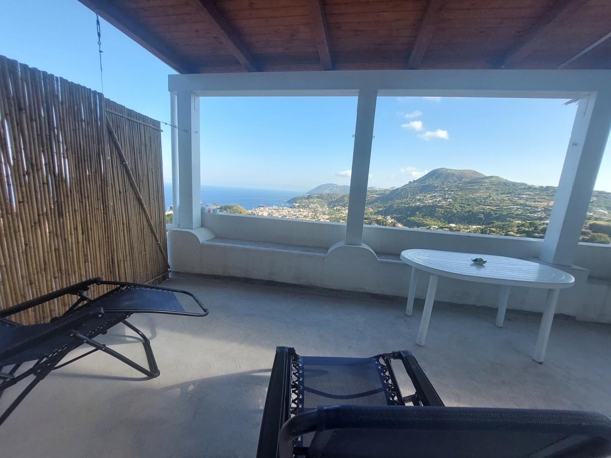 Bed and Breakfast Casa Tra Cielo E Mare Lipari  Exterior foto