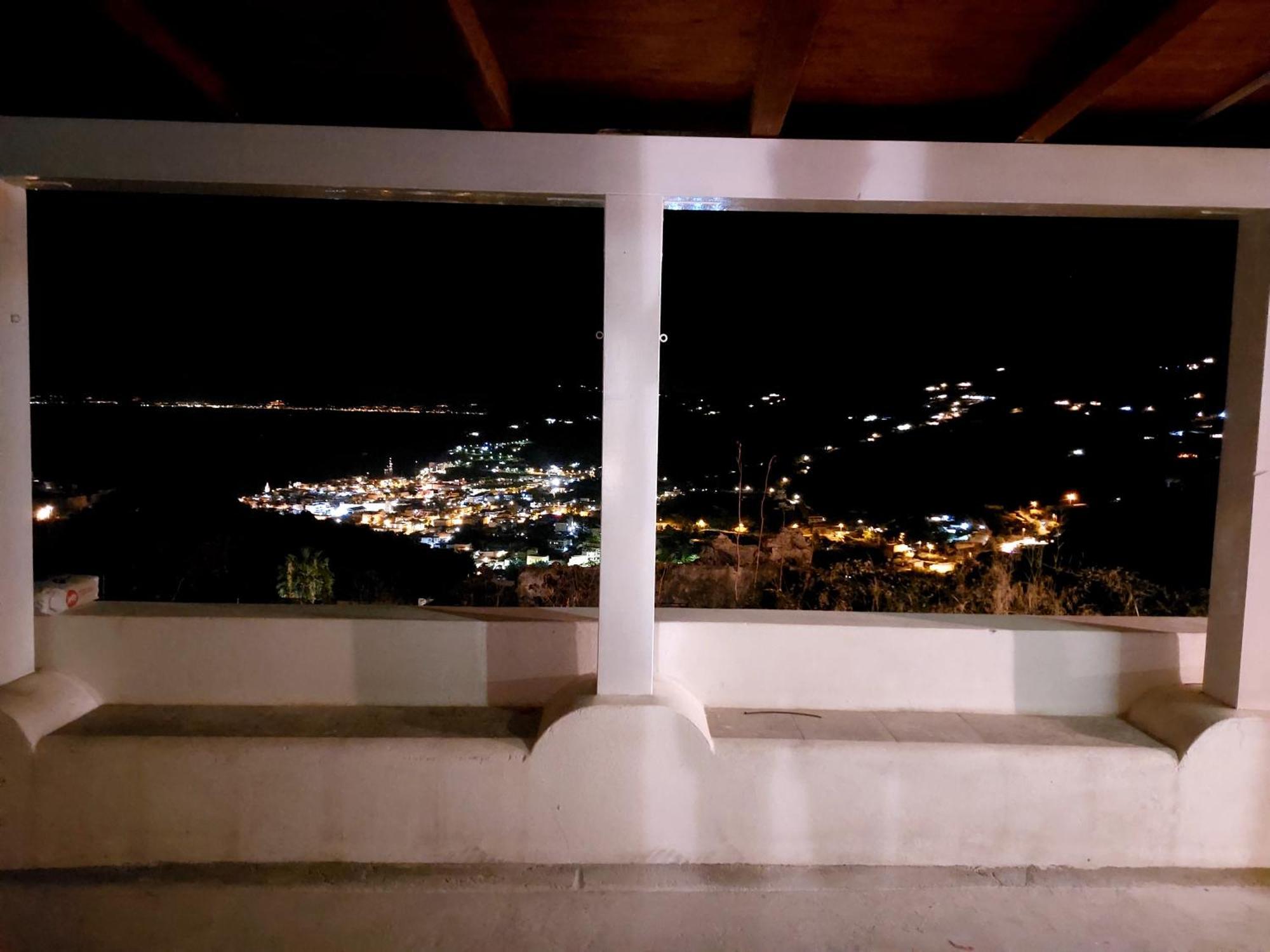 Bed and Breakfast Casa Tra Cielo E Mare Lipari  Exterior foto
