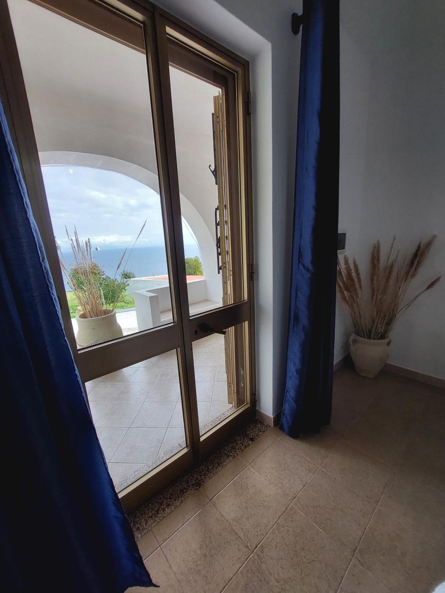 Bed and Breakfast Casa Tra Cielo E Mare Lipari  Exterior foto